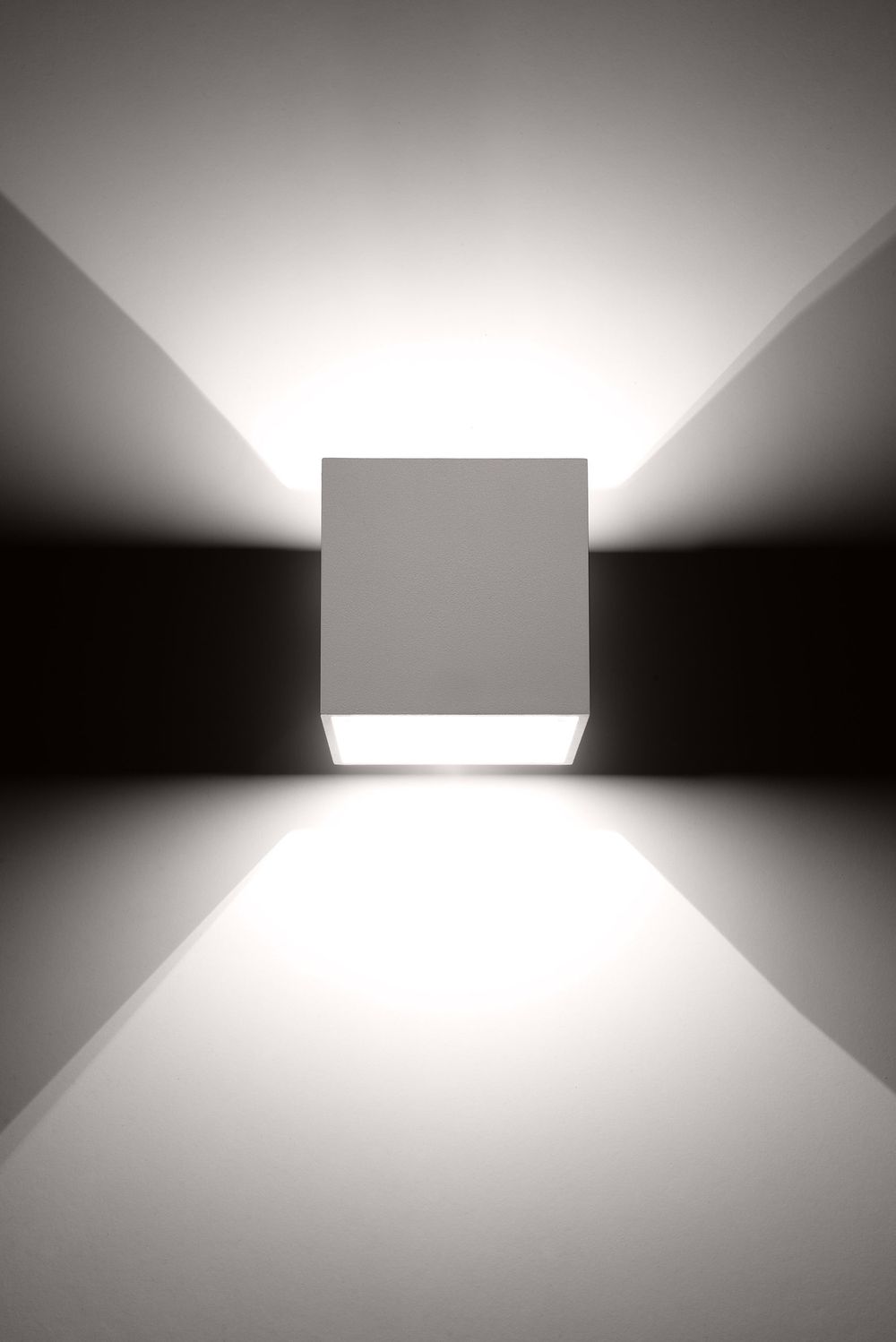 Wall Lamp QUAD 1 White Up/Down Square Shape Modern Loft Design G9 - SILVIONIX