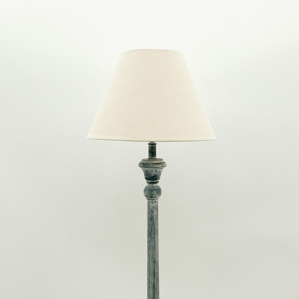 138CM STANDARD LAMP AND SHADE - SILVIONIX