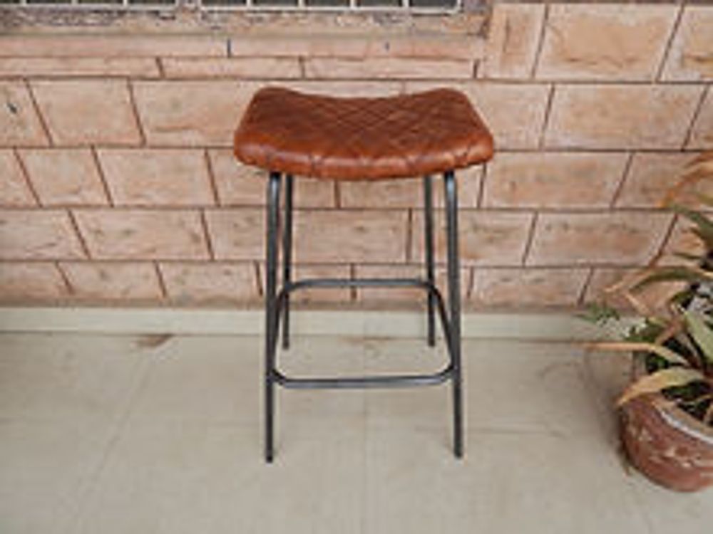 78CM LEATHER STOOL - SILVIONIX