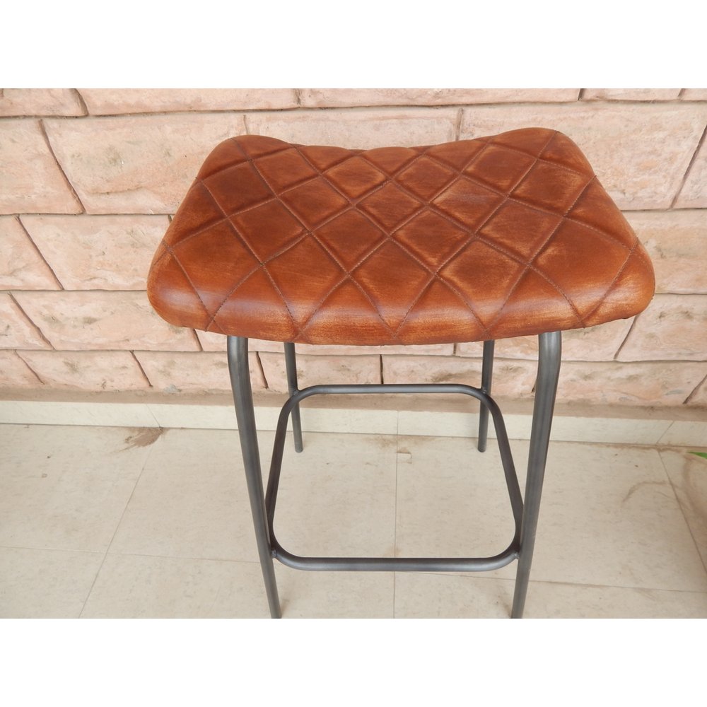 78CM LEATHER STOOL - SILVIONIX