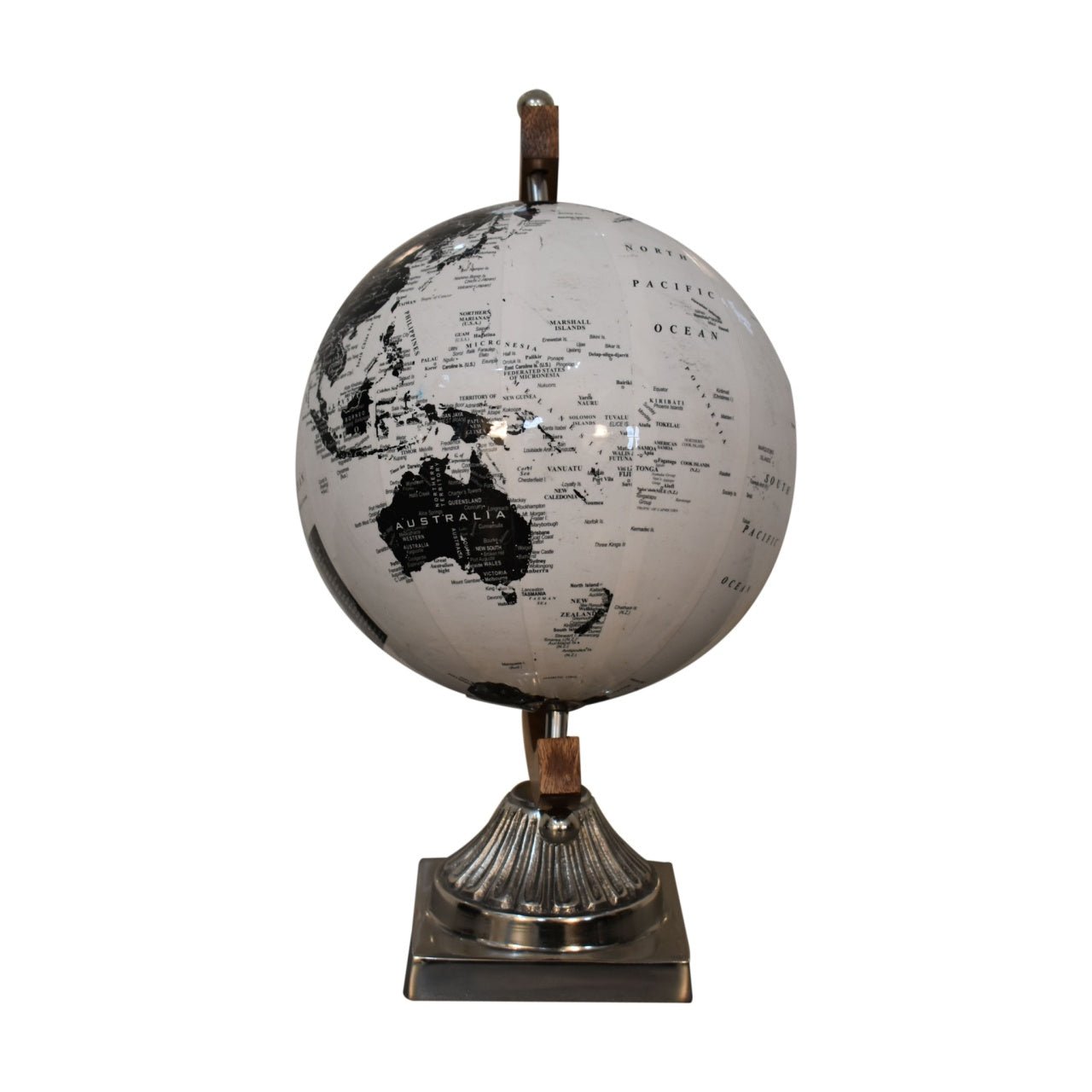 Black and White Globe - SILVIONIX