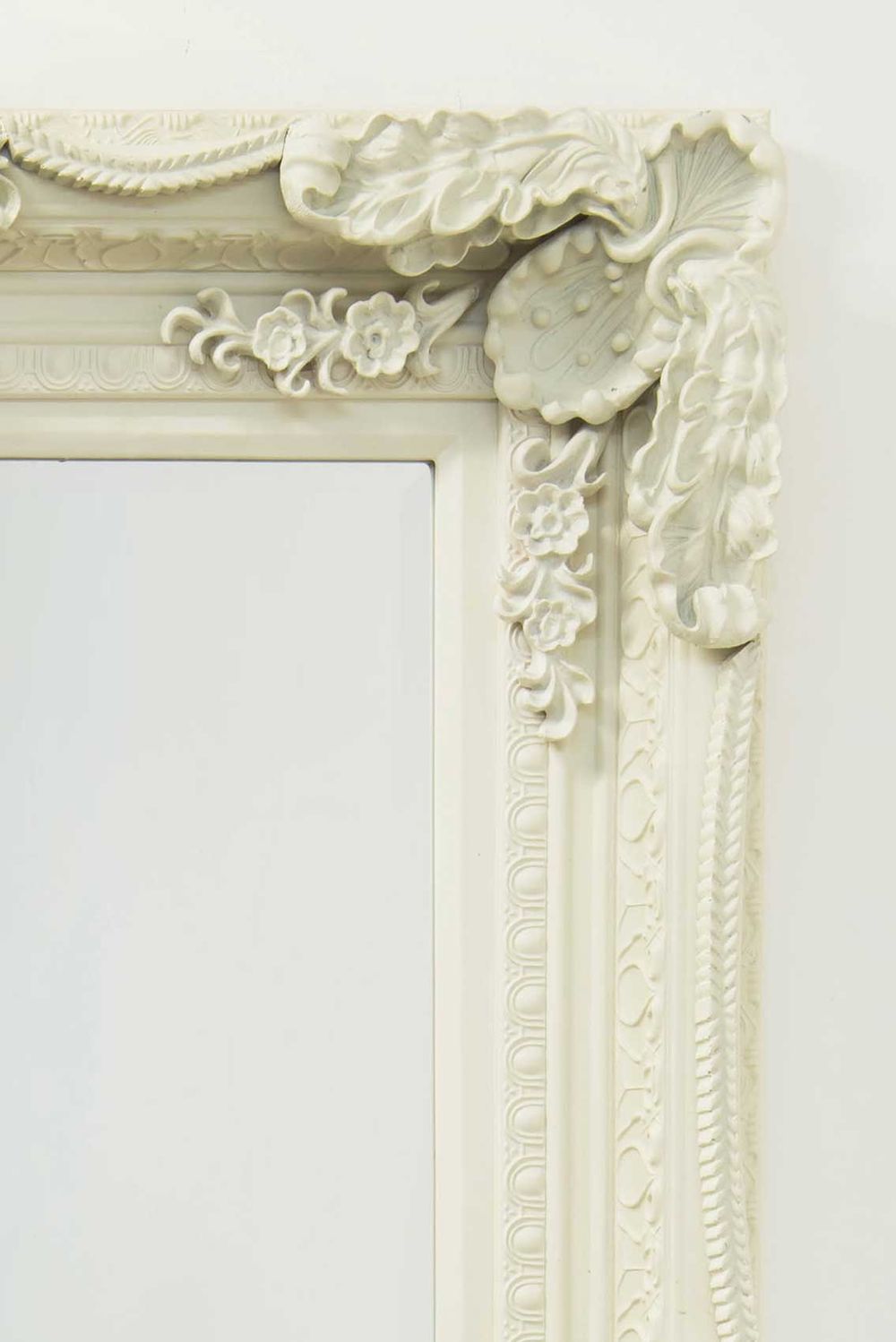 Carved Louis Wall Mirror - SILVIONIX