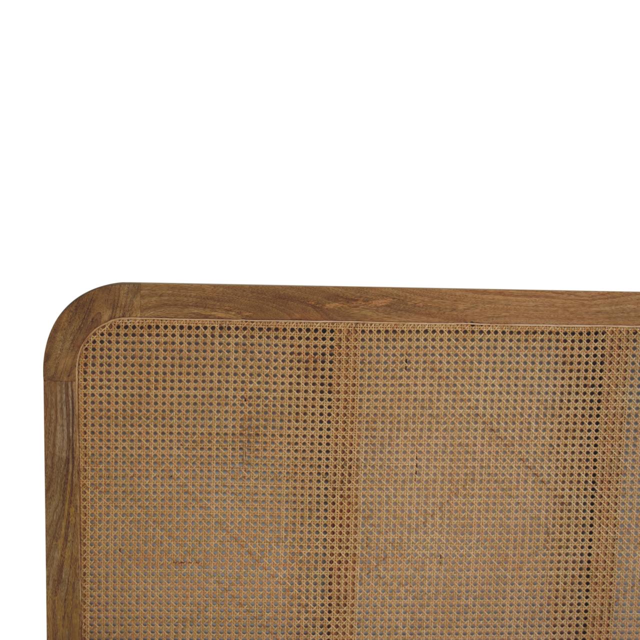 Rattan Bed - SILVIONIX