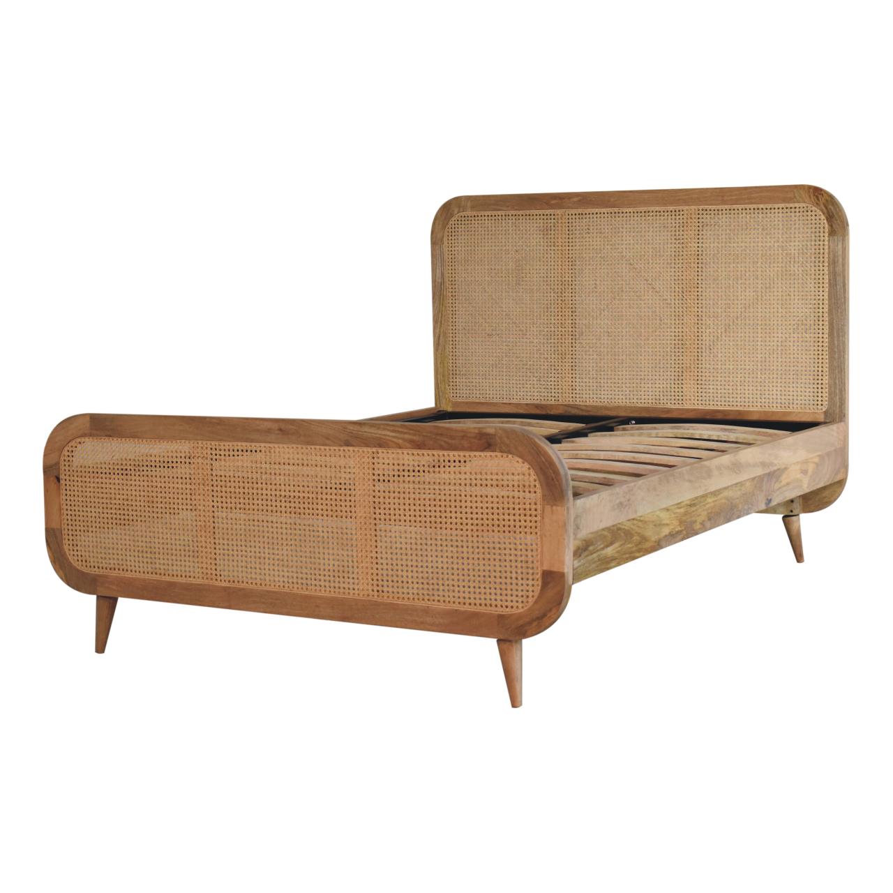 Rattan Bed - SILVIONIX