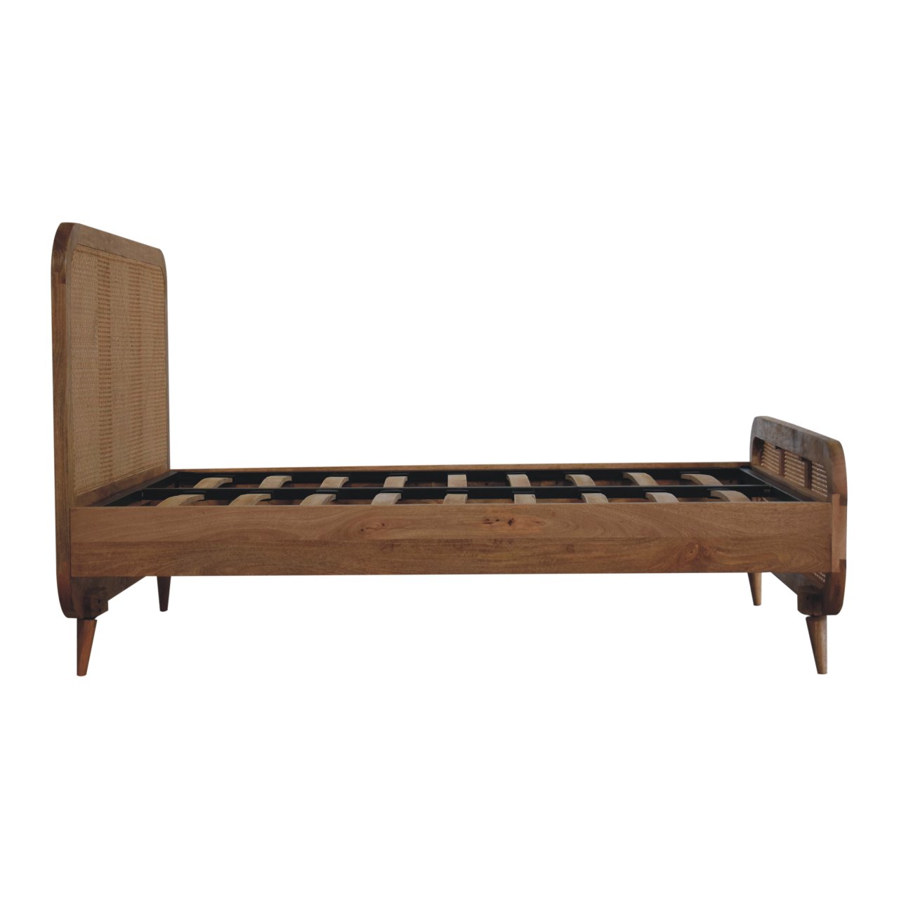 Rattan Bed - SILVIONIX