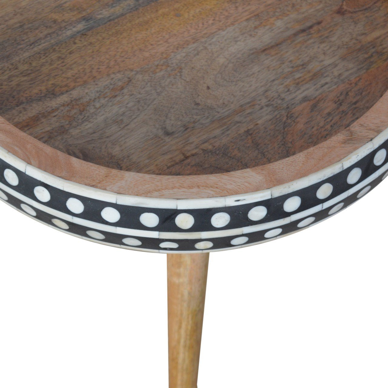 Small Patterned Nordic Style End Table - SILVIONIX