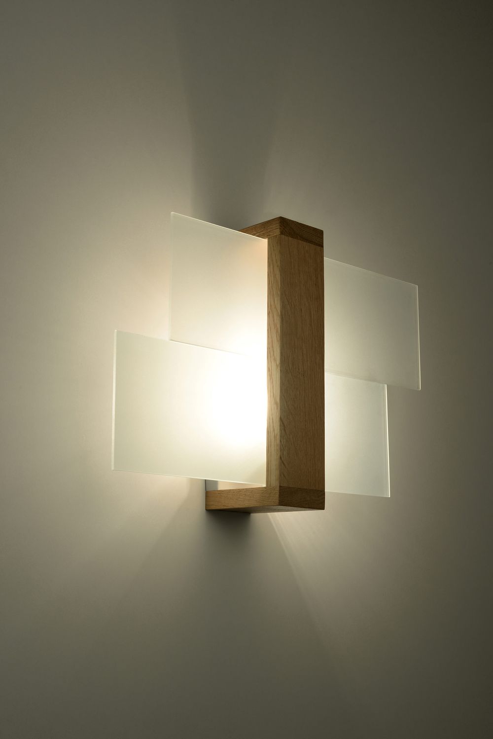 Wall Lamp FENIKS 1 Natural Wood Modern Loft Design LED E27 - SILVIONIX