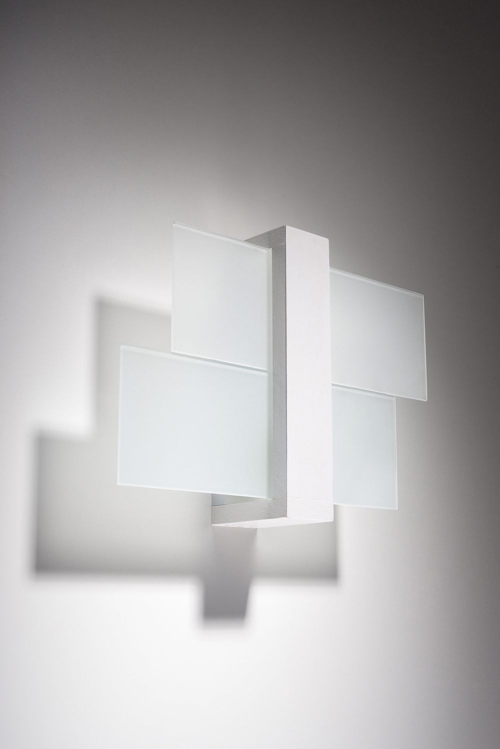 Wall Lamp FENIKS 1 White Wood/Glass Modern Scandinavian Design LED E27 - SILVIONIX